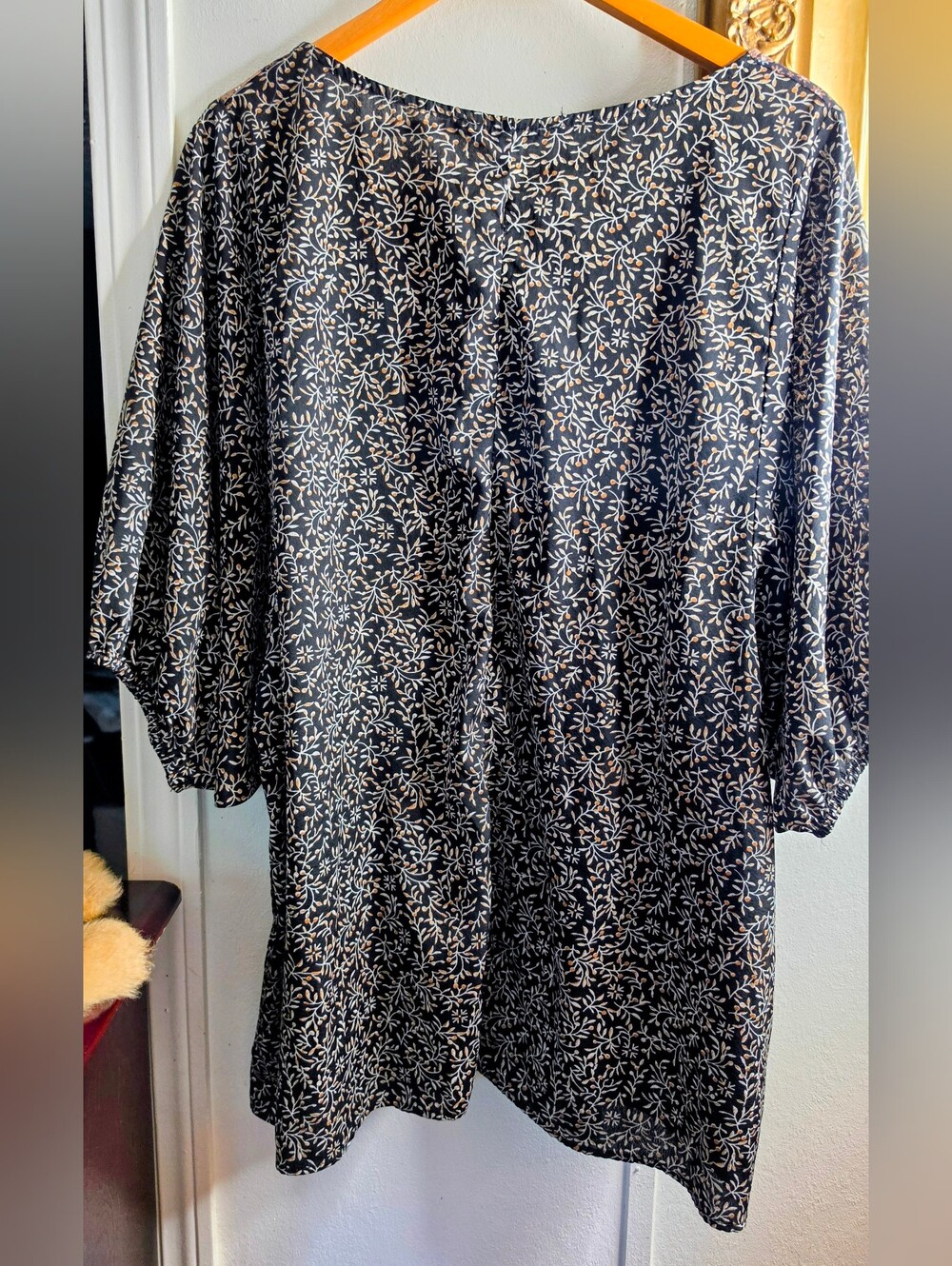DAVI & DANI Black and Beige Patchwork Floral Long Sleeve Midi Dress - Picture 5 of 7